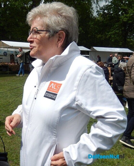 Stralende momenten op de boerenmarkt tijdens een zonnige ochtend - Foto: Willy