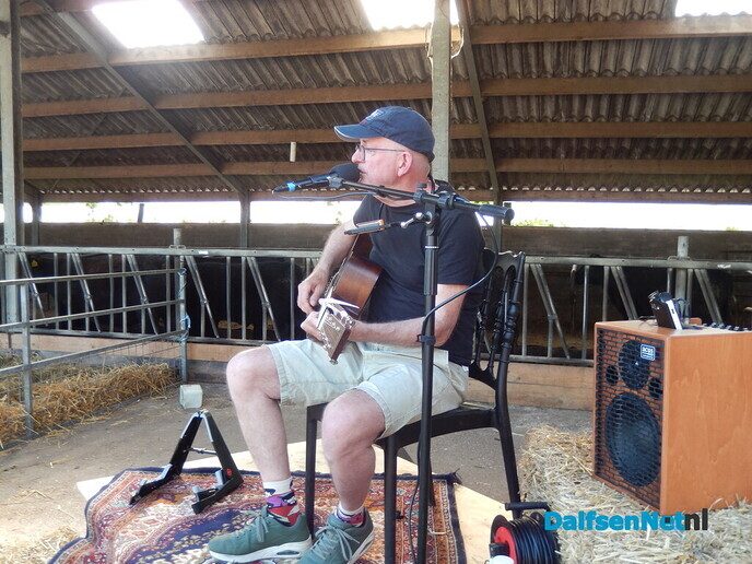 Boerenmarkt en openhuis Vechterweerd - Foto: Willy