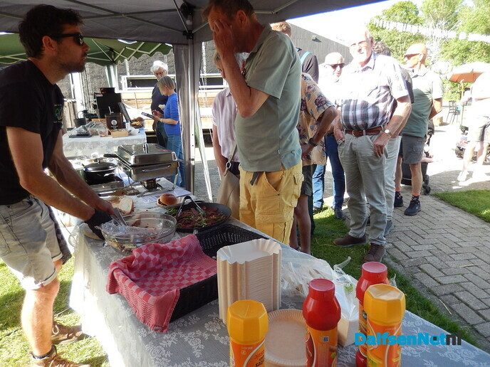 Boerenmarkt en openhuis Vechterweerd - Foto: Willy