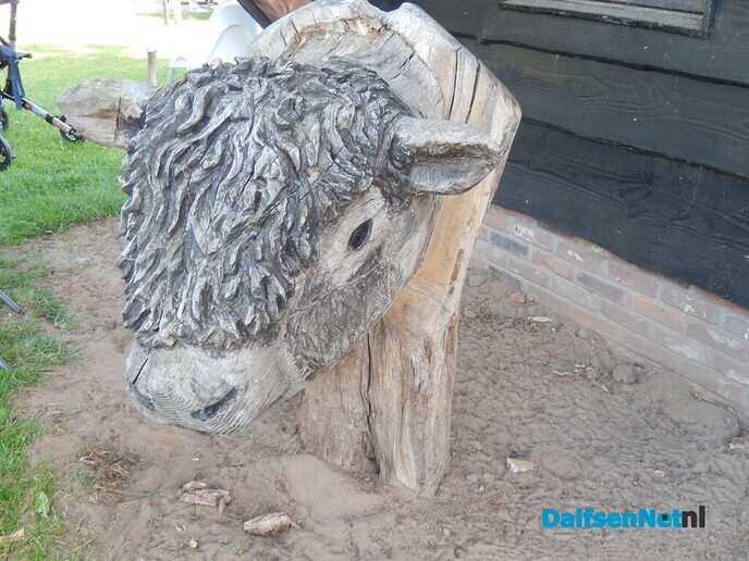 Boerenmarkt en openhuis Vechterweerd - Foto: Willy