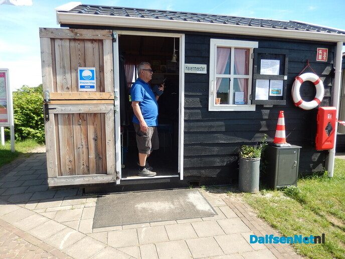Water (en ijsjes) trekt enorm veel mensen naar Dalfsen - Foto: Willy