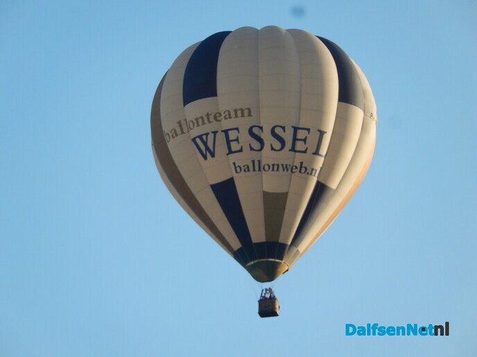 Waarom luchtballonnen vooral ’s avonds te zien zijn