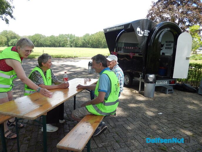 Toer de Boer: jaarlijkse fietstocht van Plaatselijk Belang Ankum - Foto: Willy