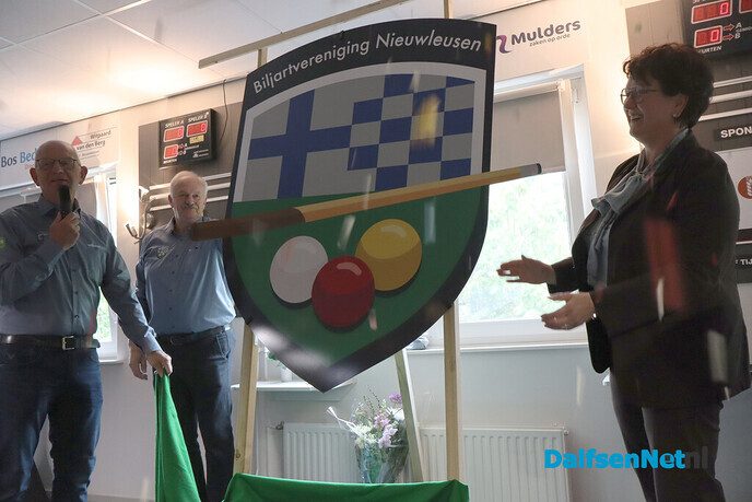 Net nadat Nieuwleusens biljartverenigingen samengaan, wordt er al gepraat over uitbreiding. - Foto: Art de Ruiter