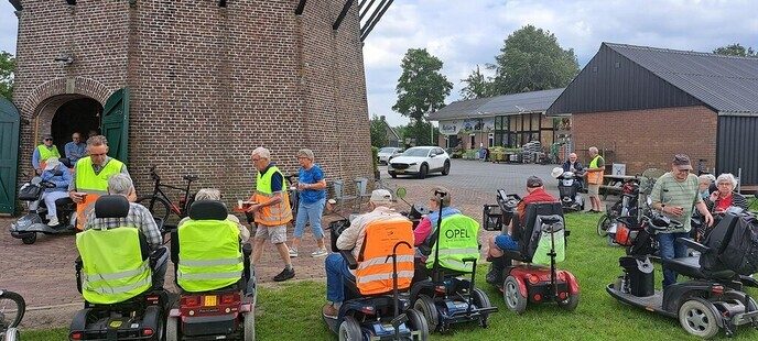 Scootmobiel-, driewieler- en rolstoelrit naar molen Massier - Foto: Ingezonden foto