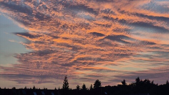 Mooie lucht in het vechtdal - Foto: Ingezonden foto