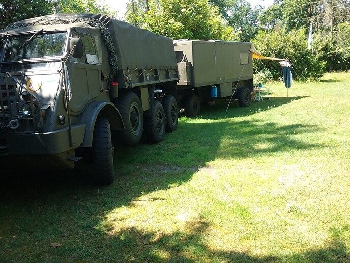 Bijzondere combinaties op een bijzondere camping - Foto: Anton van de Stuwe