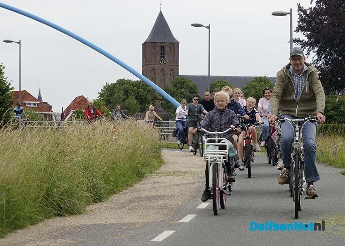 Dag drie van de Dalfser Fiets3daagse met veel foto’s. - Foto: Paul Scholten