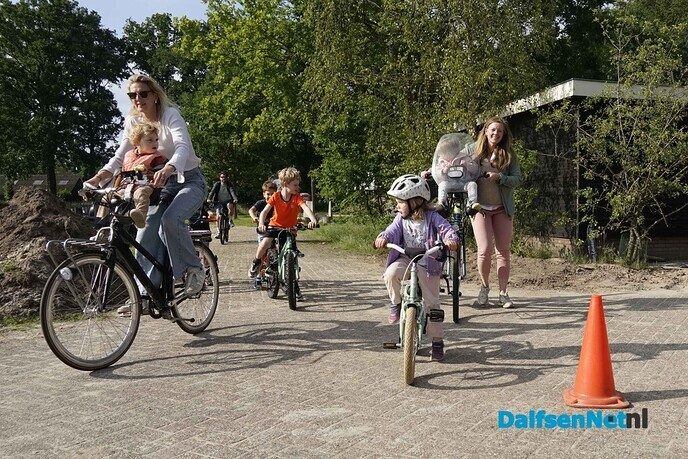 Dag 2 Dalfser Fiets3Daagse - Foto: Paul Scholten