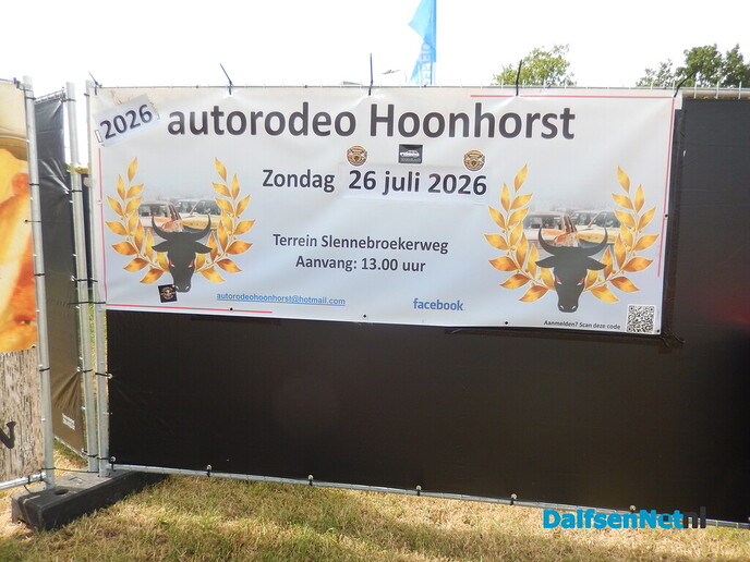 Sproeifeest op zaterdagmorgen: knutselen en brommers kiek’n - Foto: Willy