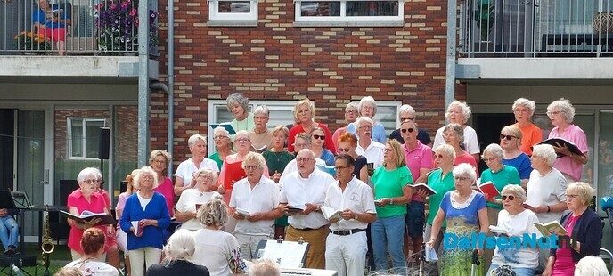 Muziek in vier tuinen in Oudleusen - Foto: Ingezonden foto