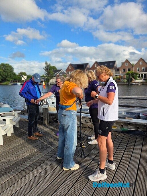 Twee burgemeesters stappen aan boord bij Grannies on Waves - Foto: Ingezonden foto