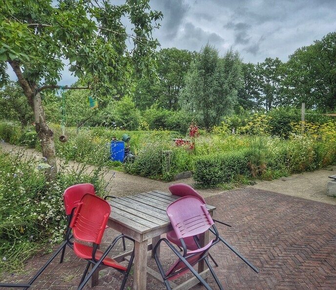 Het blijft prachtig om even langs de natuurboerderij BalkInn te wandelen - Foto: Femmie Smink