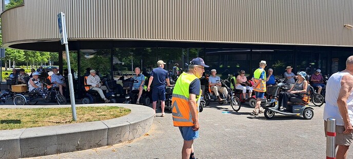 Scootmobieltocht - Foto: Ingezonden foto
