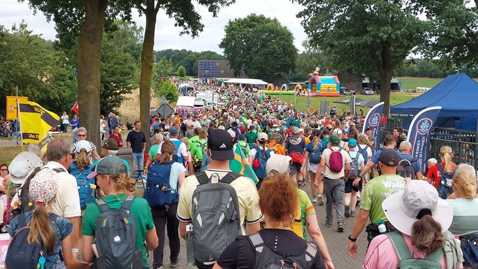 Evert Jan Pasman liep vandaag in Groesbeek: en al die anderen ook - Foto: Evert Jan Pasman