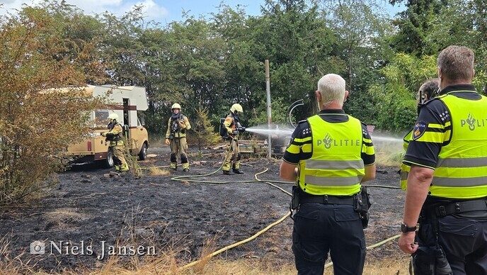 Meer over de buitenbrand Stoevenweg - Foto: Niels Jansen