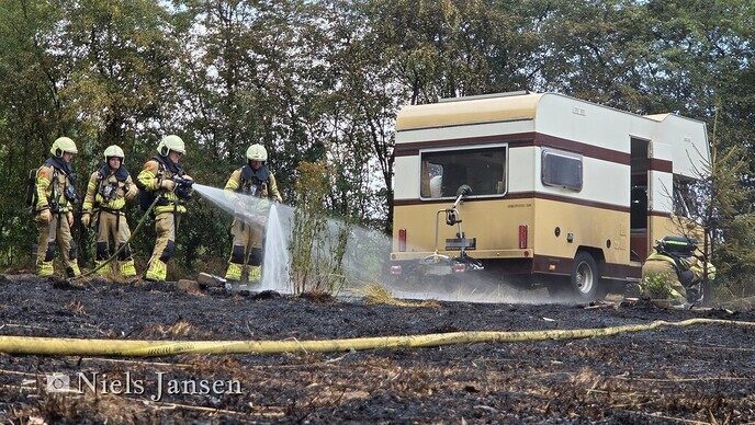 Meer over de buitenbrand Stoevenweg - Foto: Niels Jansen