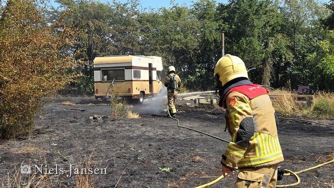 Meer over de buitenbrand Stoevenweg - Foto: Niels Jansen