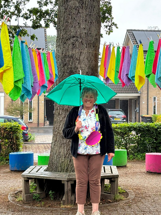 Diny neemt afscheid van de Polhaar - Foto: Ingezonden foto
