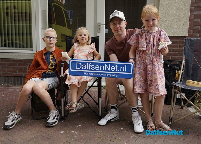 Bordje DalfsenNet op tweede Blauwe Bogen Dag - Foto: Paul Scholten