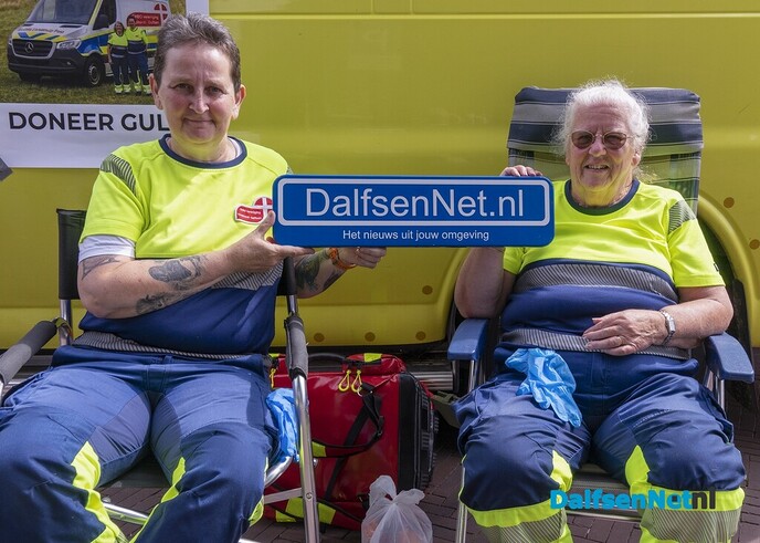 Bordje DalfsenNet op tweede Blauwe Bogen Dag - Foto: Paul Scholten