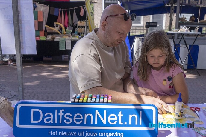 Bordje DalfsenNet op tweede Blauwe Bogen Dag - Foto: Paul Scholten