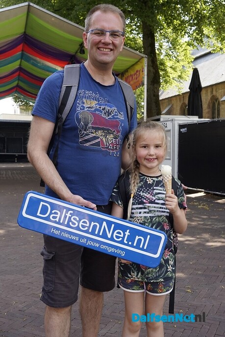 Bordje DalfsenNet op tweede Blauwe Bogen Dag - Foto: Paul Scholten