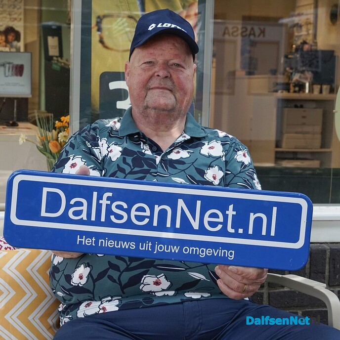 Bordje DalfsenNet op tweede Blauwe Bogen Dag - Foto: Paul Scholten