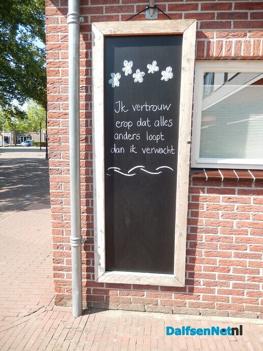 Nieuwe spreuk langs de weg