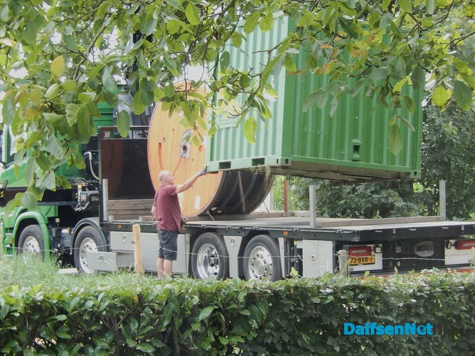 Zo’n lange arm is wel verdraaid makkelijk - Foto: Willy