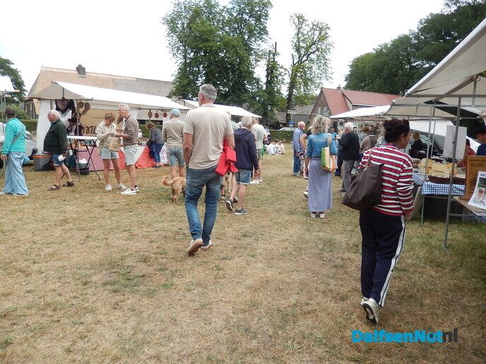 Zoals verwacht: Boerenmarkt Vilsteren weer beregezellig - Foto: Willy