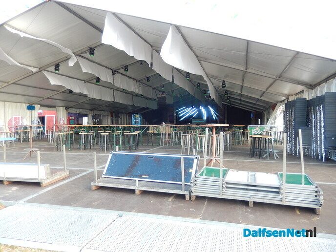 Morgen gaat de kermis ook beginnen - Foto: Willy