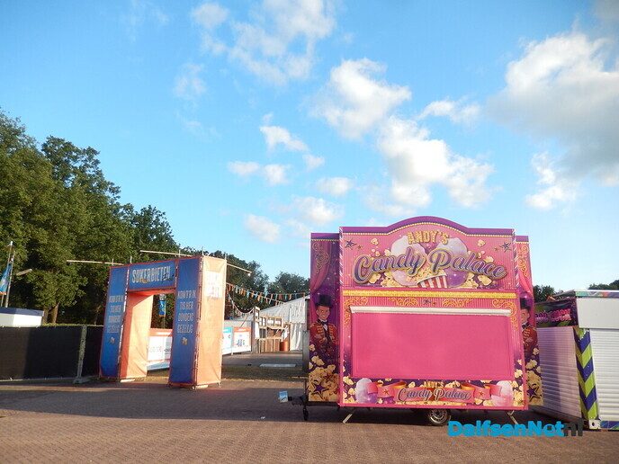 Morgen gaat de kermis ook beginnen - Foto: Willy