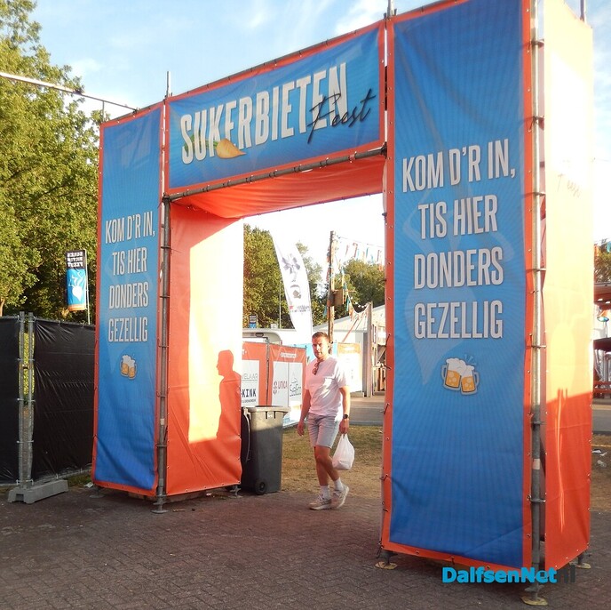 We zouden het bijna vergeten: de kermis! - Foto: Willy