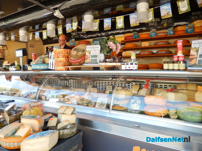 Sallandse roombottermarkt trekt veel bezoekers - Foto: Willy