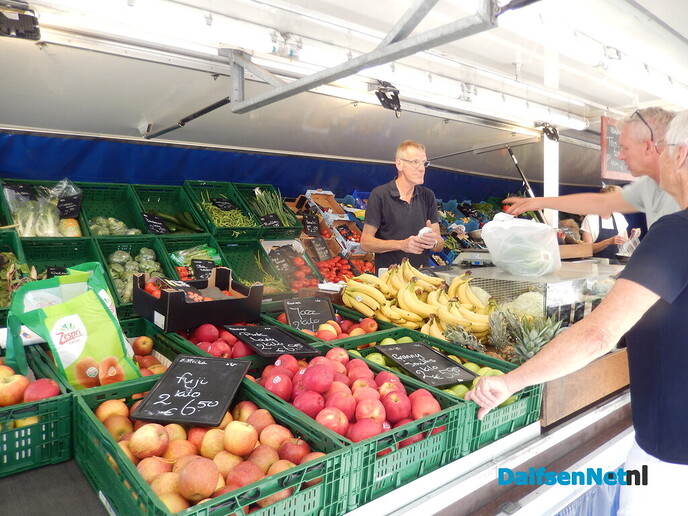 Sallandse roombottermarkt trekt veel bezoekers - Foto: Willy