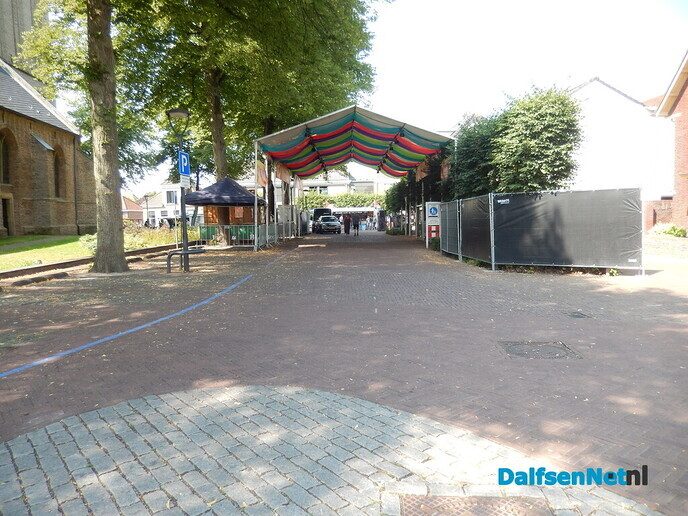 Dorpswandeling deel 2 - Foto: Willy