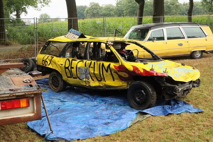 De eerste beelden zijn binnen van de auto rodeo Hoonhorst - Foto: Tygo Bovendorp