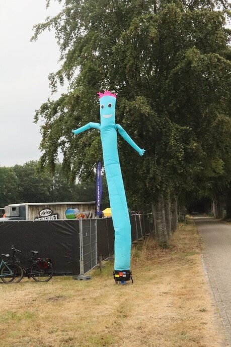 De eerste beelden zijn binnen van de auto rodeo Hoonhorst - Foto: Tygo Bovendorp