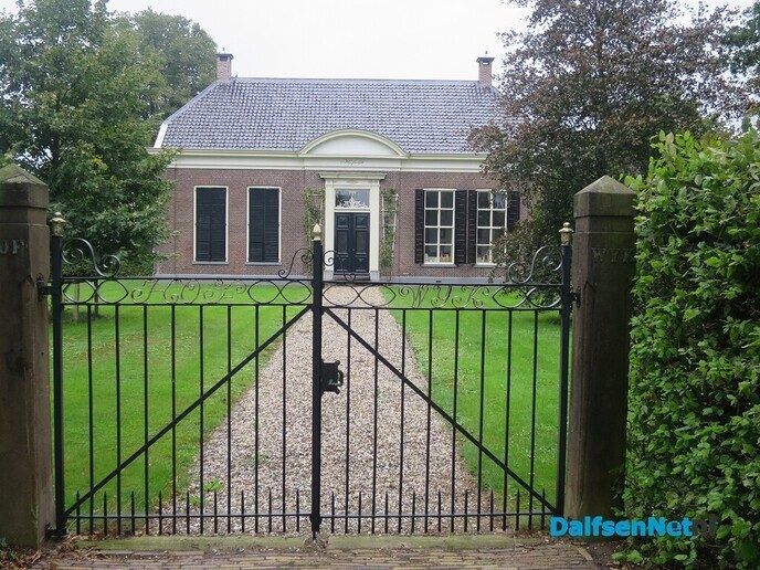 Vanmorgen een vroege wandeling, ondanks dat het al snel begin te miezeren - Foto: Wim