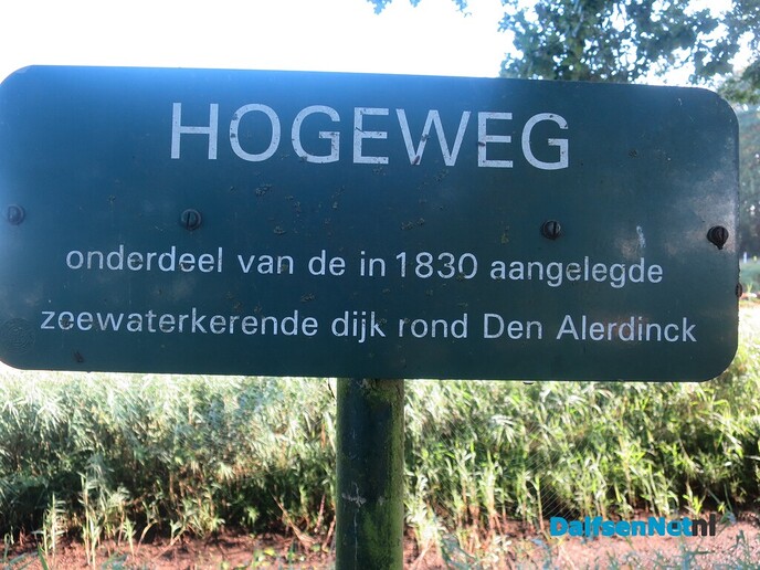  Een vroege wandeling rond Den Alerdinck - Foto: Wim