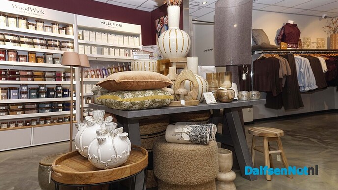 Winkel ‘Mooi bij Veerle’ is nu officieel geopend - Foto: Paul Scholten
