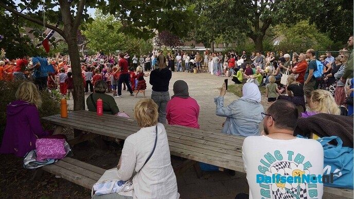Basisschool Het Avontuur opent schooljaar met dans en muziek - Foto: Paul Scholten