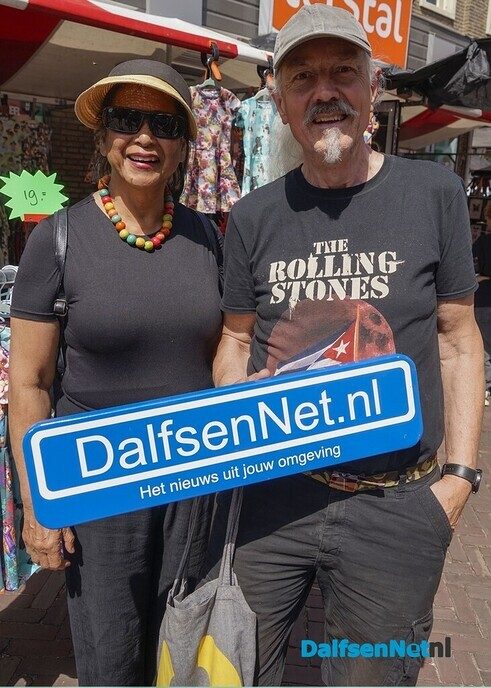 Bordje DalfsenNet op derde Blauwe Bogen Dag - Foto: Paul Scholten
