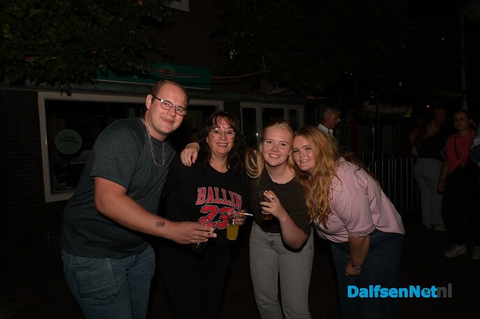 Nikki’s Viert De Zomer sluit af met spetterend feest op het Kerkplein - Foto: Johan Bokma