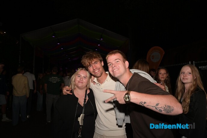 Nikki’s Viert De Zomer sluit af met spetterend feest op het Kerkplein - Foto: Johan Bokma