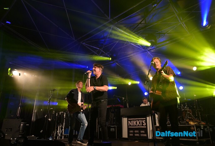 Nikki’s Viert De Zomer sluit af met spetterend feest op het Kerkplein - Foto: Johan Bokma