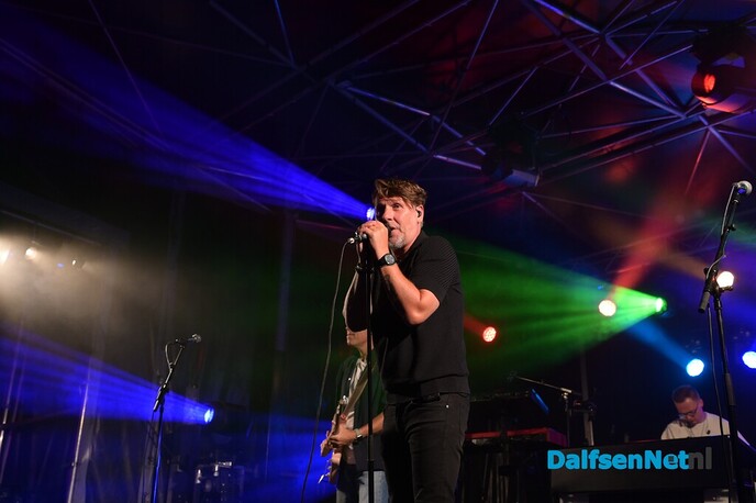 Nikki’s Viert De Zomer sluit af met spetterend feest op het Kerkplein - Foto: Johan Bokma