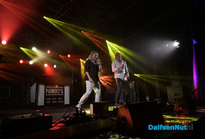 Nikki’s Viert De Zomer sluit af met spetterend feest op het Kerkplein - Foto: Johan Bokma