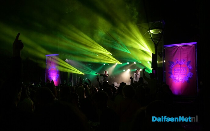 Nikki’s Viert De Zomer sluit af met spetterend feest op het Kerkplein - Foto: Johan Bokma
